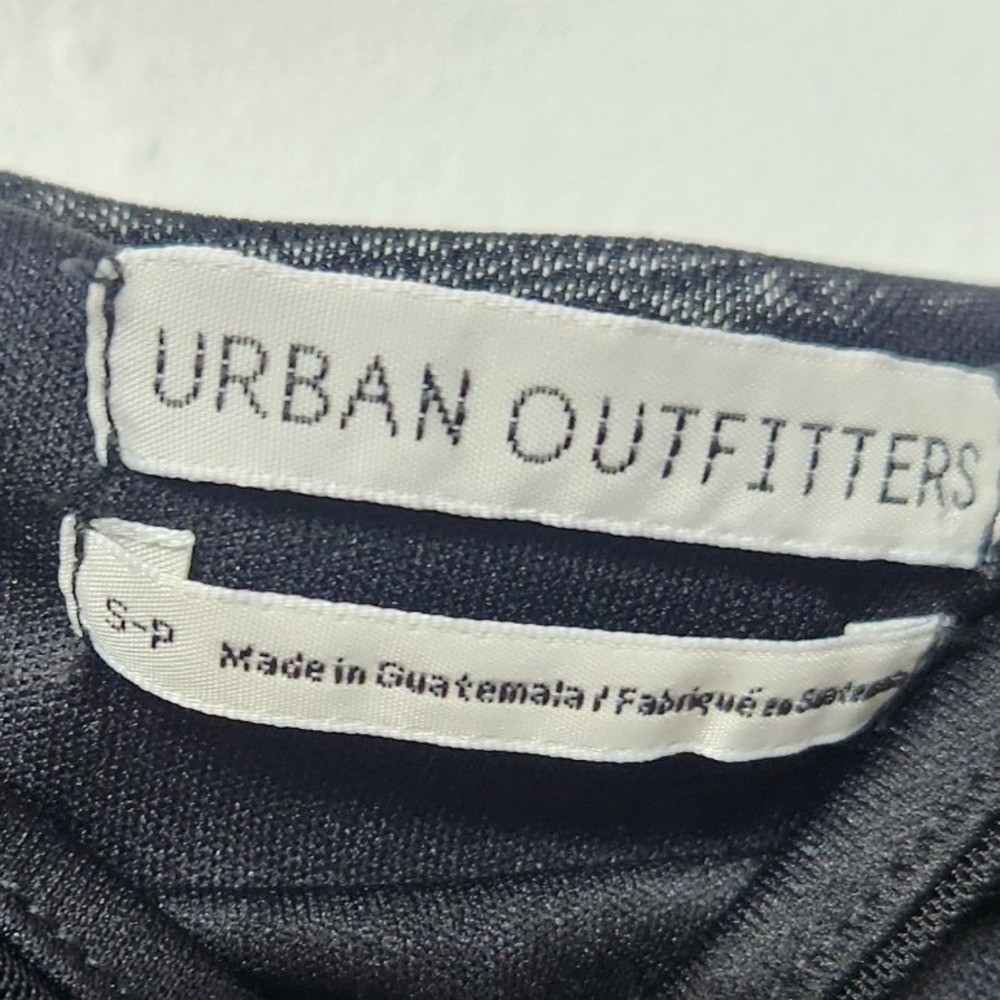 Urban Outfitters Black‎ Mesh Ruched Long Sleeve Square Neck Crop Top - Picture 3 of 5